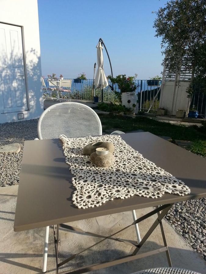 Message In A Bottle Bed And Breakfast Camporosso  Exterior photo